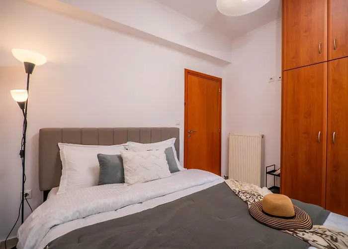 Ammoutsiani 2 Cozy By 8essentially