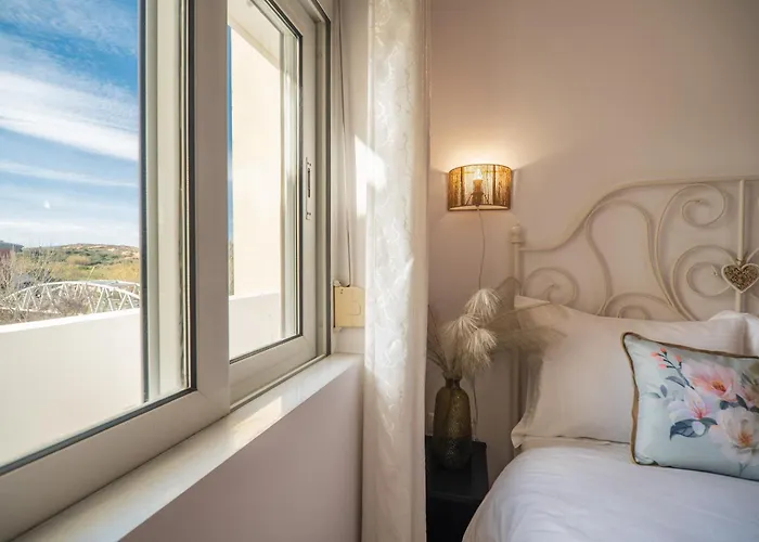 Ammoutsiani 2 Cozy By 8essentially *